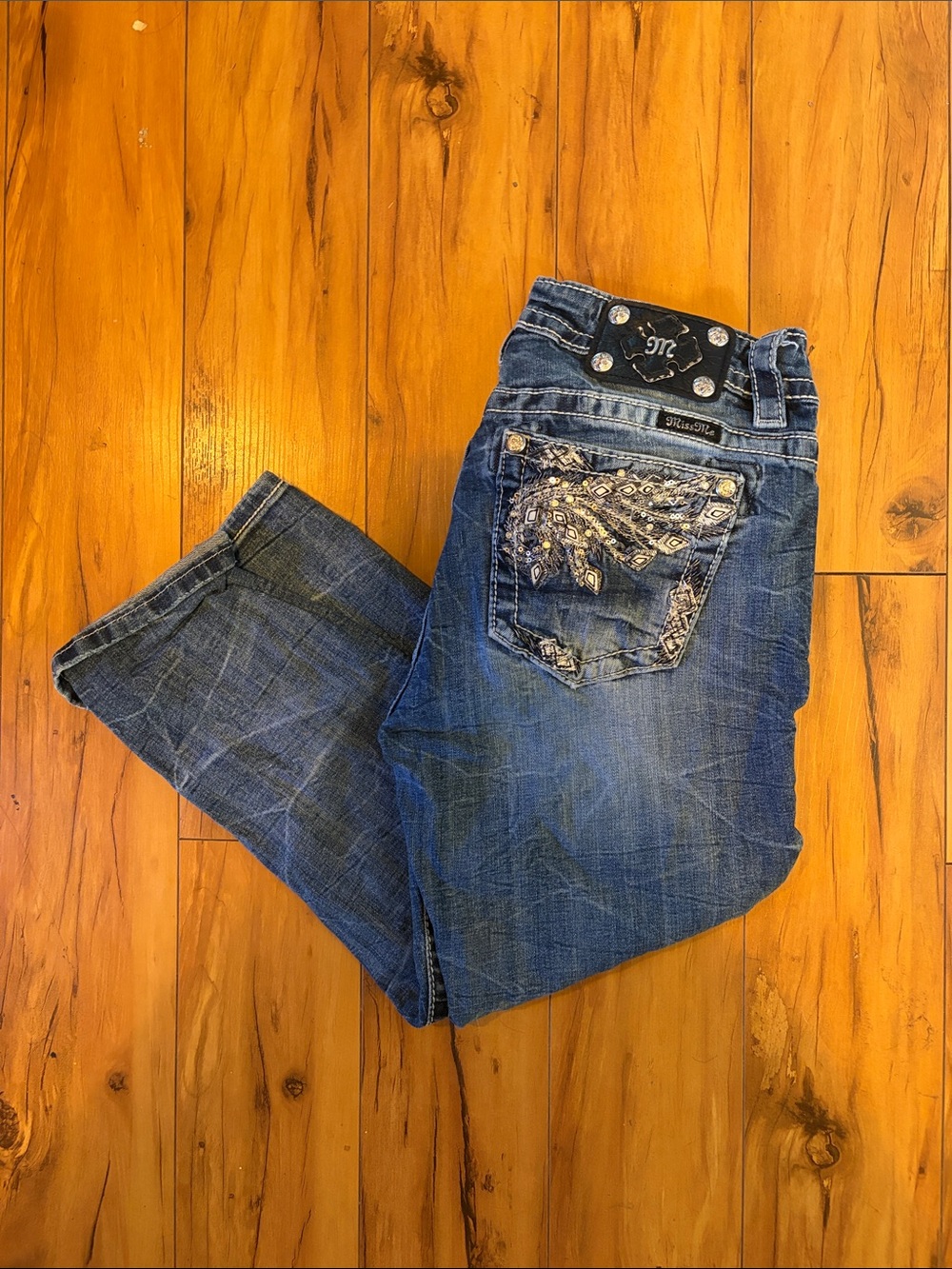 Miss Me Mid-Rise Cuffed Capri with Wing Embellishment on Pockets